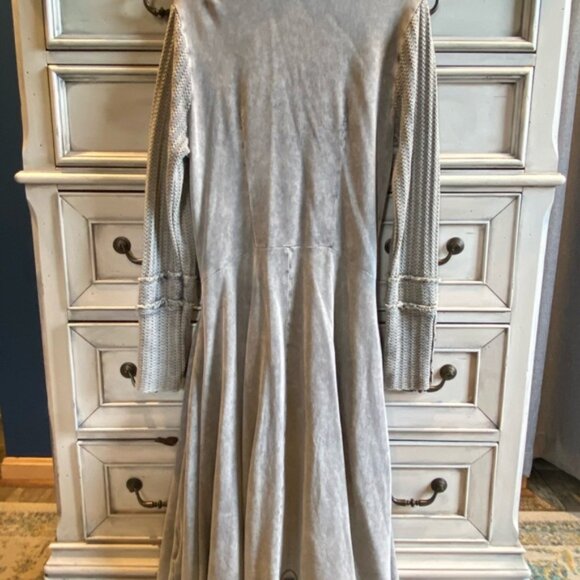 Aratta Grey Duster/Coat - Picture 3 of 8